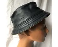 Chapeau Pierre Balmain taille 55